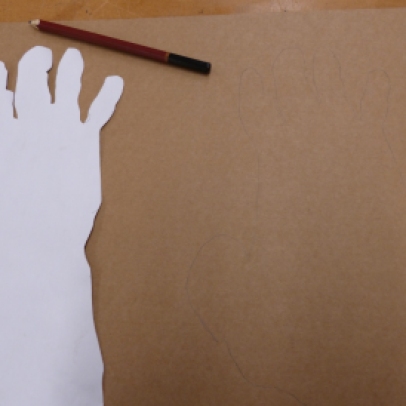 Drawing the hand